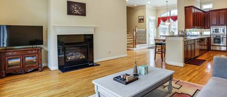 Apartment (3 Bedrooms) | Front of property