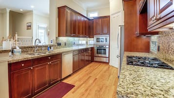 Apartment (3 Bedrooms) | Interior