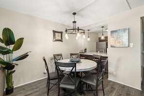 Apart Daire (2 Bedrooms) | İç mekân