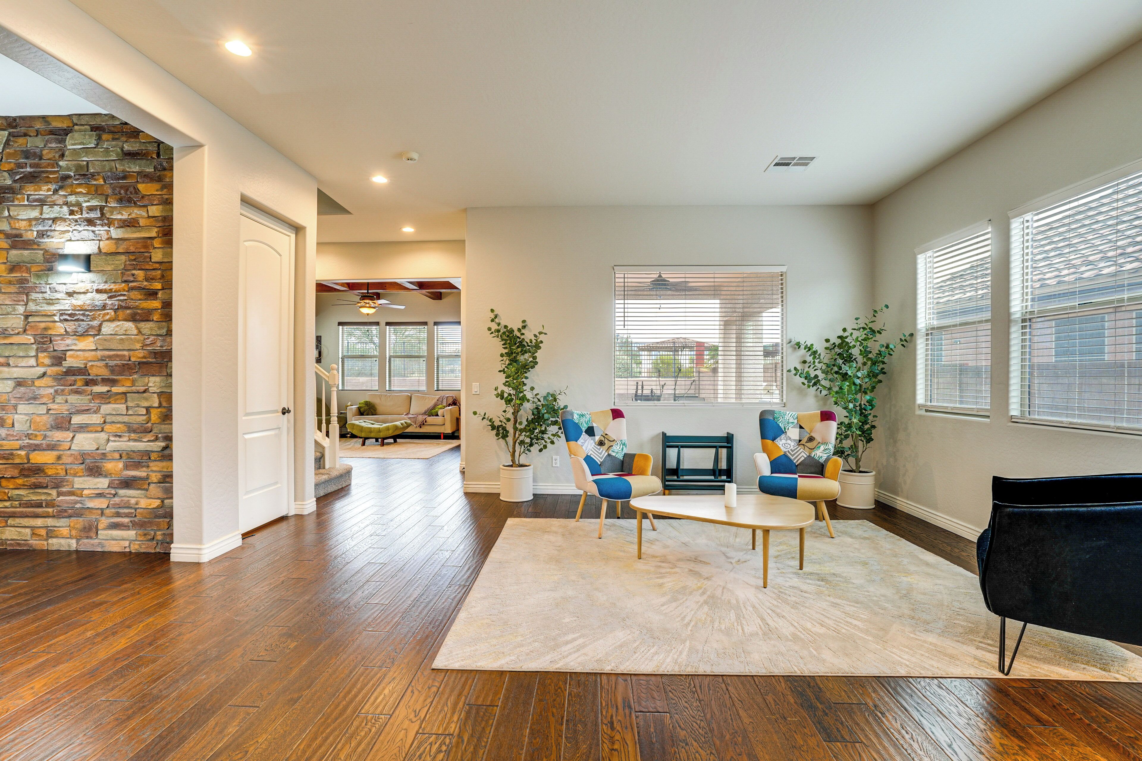 House (4 Bedrooms) | Interior