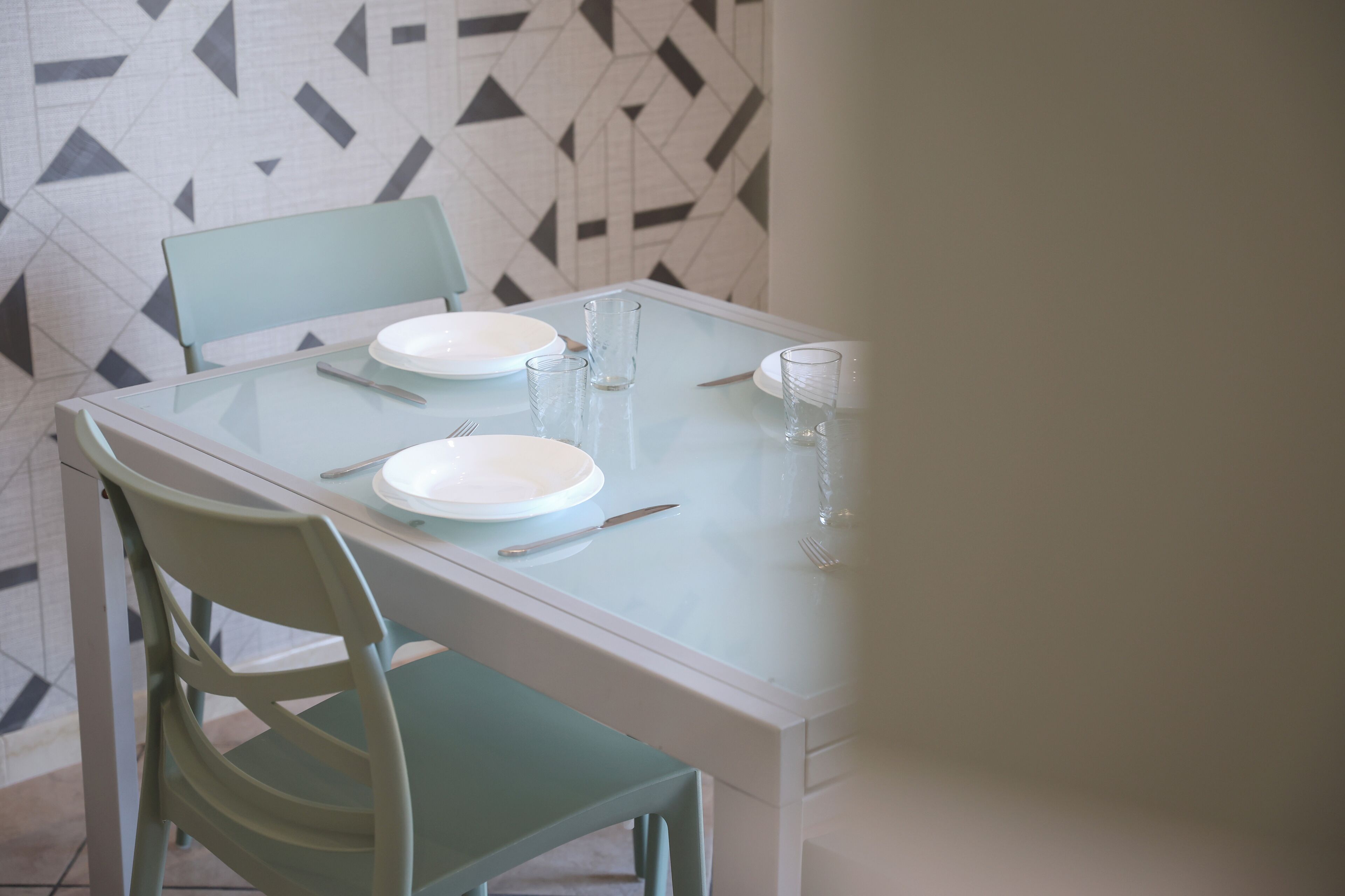 Huoneisto, kaupunkinäköala | Yksityinen keittiö | Uuni, liesi, keittoastiat/astiat/ruokailuvälineet