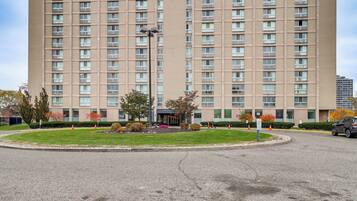 Apartment (0 Bedroom) | Interior