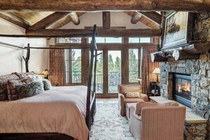 Room - Luxury Home, Massive Views, Pool Table, Hot Tub, Nordic Skiing and Golf (Breckenridge)