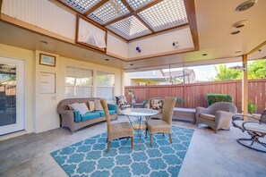 Interior - Family Home w/ Hot Tub! 2 Mi to Dtwn Riverside (Jurupa Valley)