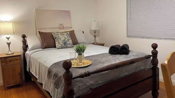 Unclassified image, 1 of 26, button - Home 8 Mi to Dtwn Riverside: Families Welcome! (Moreno Valley)