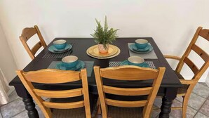 Unclassified image, 5 of 26, button - Home 8 Mi to Dtwn Riverside: Families Welcome! (Moreno Valley)