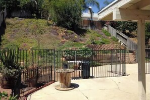 House (3 Bedrooms) | Interior - Home 8 Mi to Dtwn Riverside: Families Welcome! (Moreno Valley)