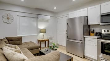 Apartment (1 Bedroom) | Front of property