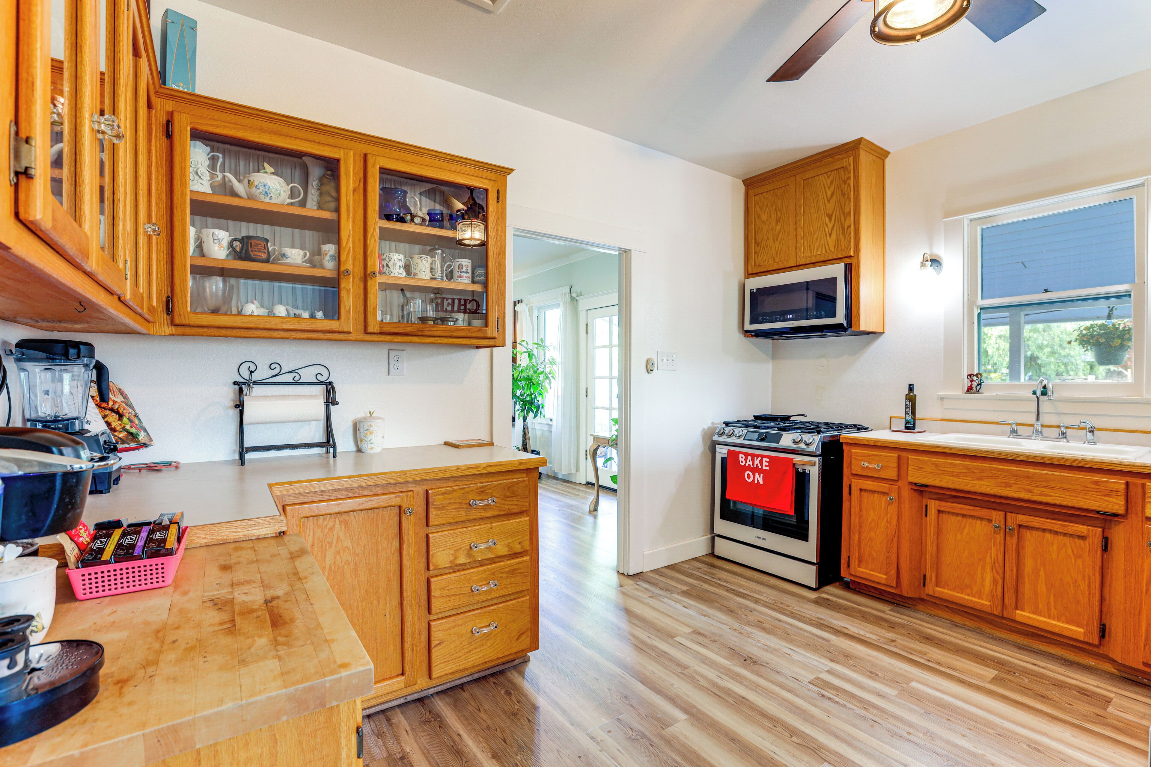 House (3 Bedrooms) | Interior