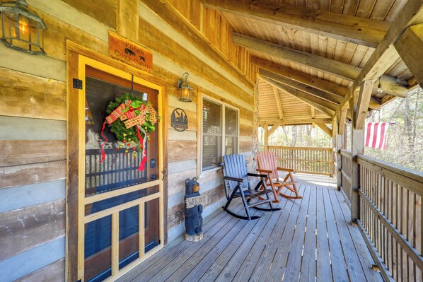 House (3 Bedrooms) | Interior - < 1 Mi to Linville Falls: Family Gem w/ Game Room! (Marion)