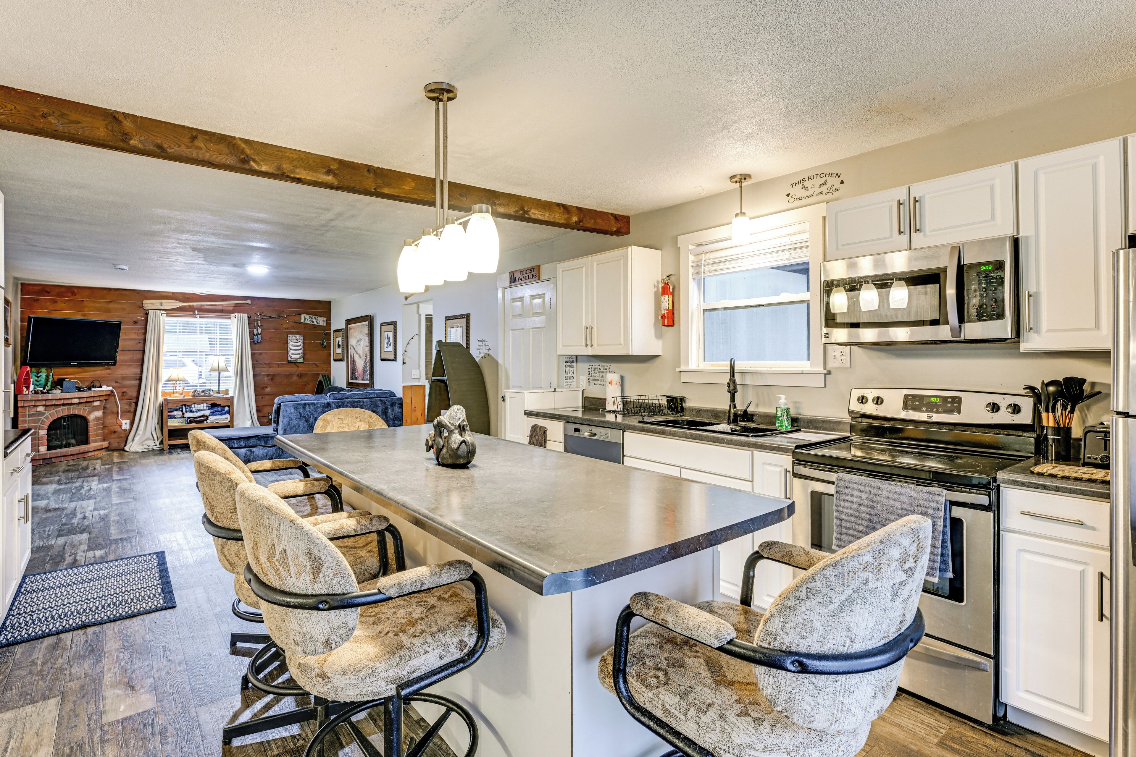 Rumah (4 Bedrooms) | Interior