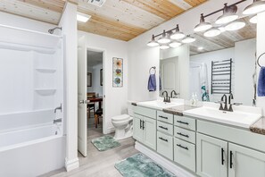 Hus (4 Bedrooms) | Interiør