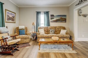 Nhà (2 Bedrooms) | Nội thất