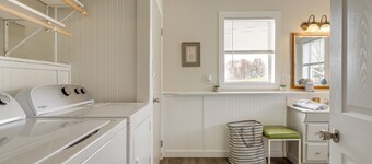 Boat, Fish & Relax: Home Near Lake Cherokee