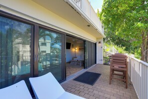 Apartment (0 Bedroom) | Bahagian dalam