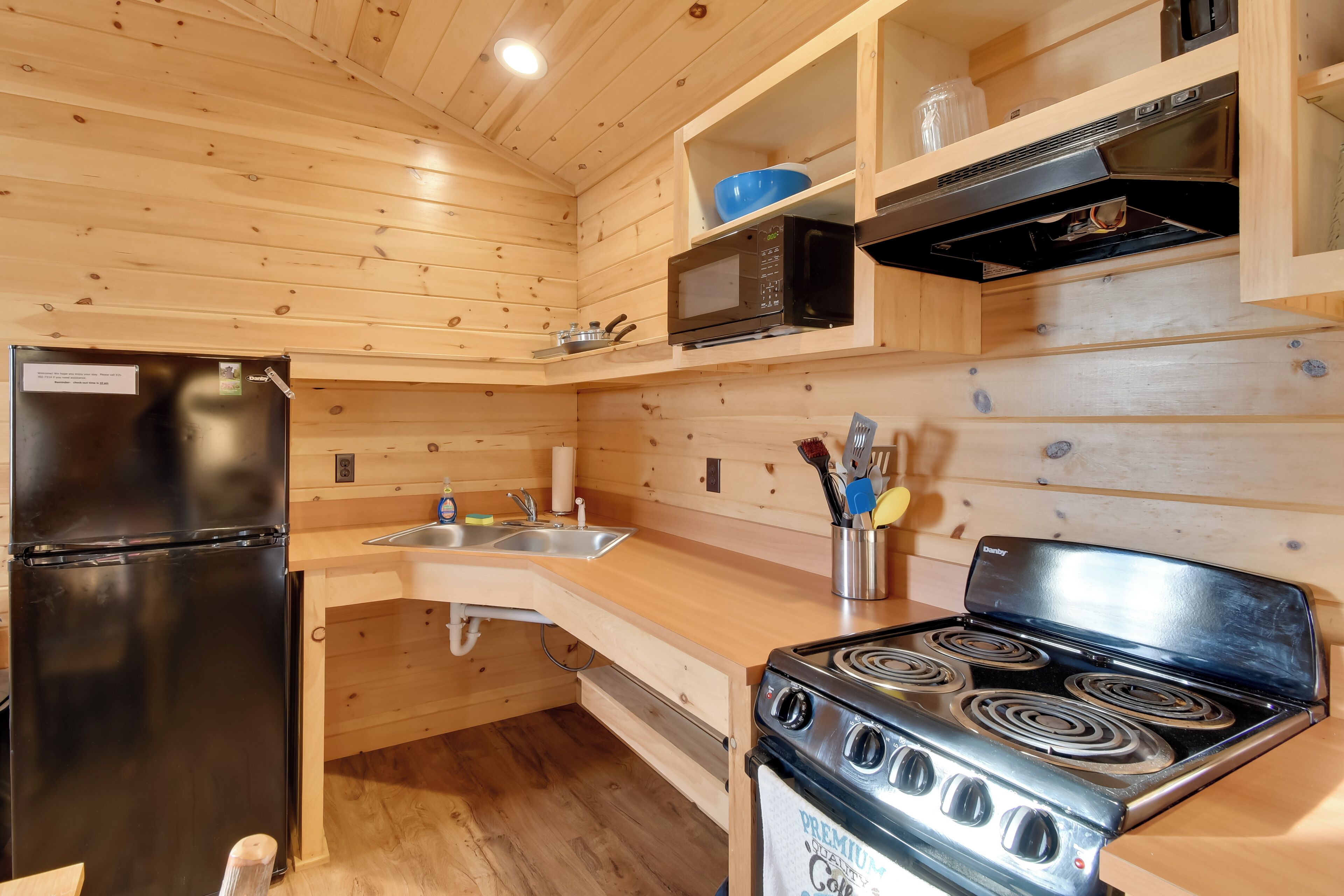 House (1 Bedroom) | Interior