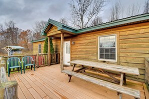 House (1 Bedroom) | Interior - Bayfront Cabin w/ Docks & Access to Lake Ontario! (North Rose)