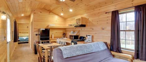 House (1 Bedroom) | Interior