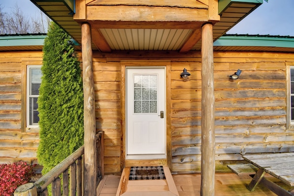 Interior - Lakefront Relaxation & Adventure: Sodus Bay Cabin (North Rose)