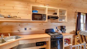 House (1 Bedroom) | Interior