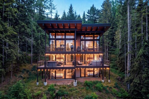 Seattle 2026 Fifa World Cup Luxury Mountain House
