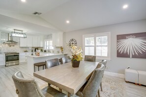 House (4 Bedrooms) | Interior - 4 Mi to Siesta Key: Family Getaway w/ Balcony (Sarasota)