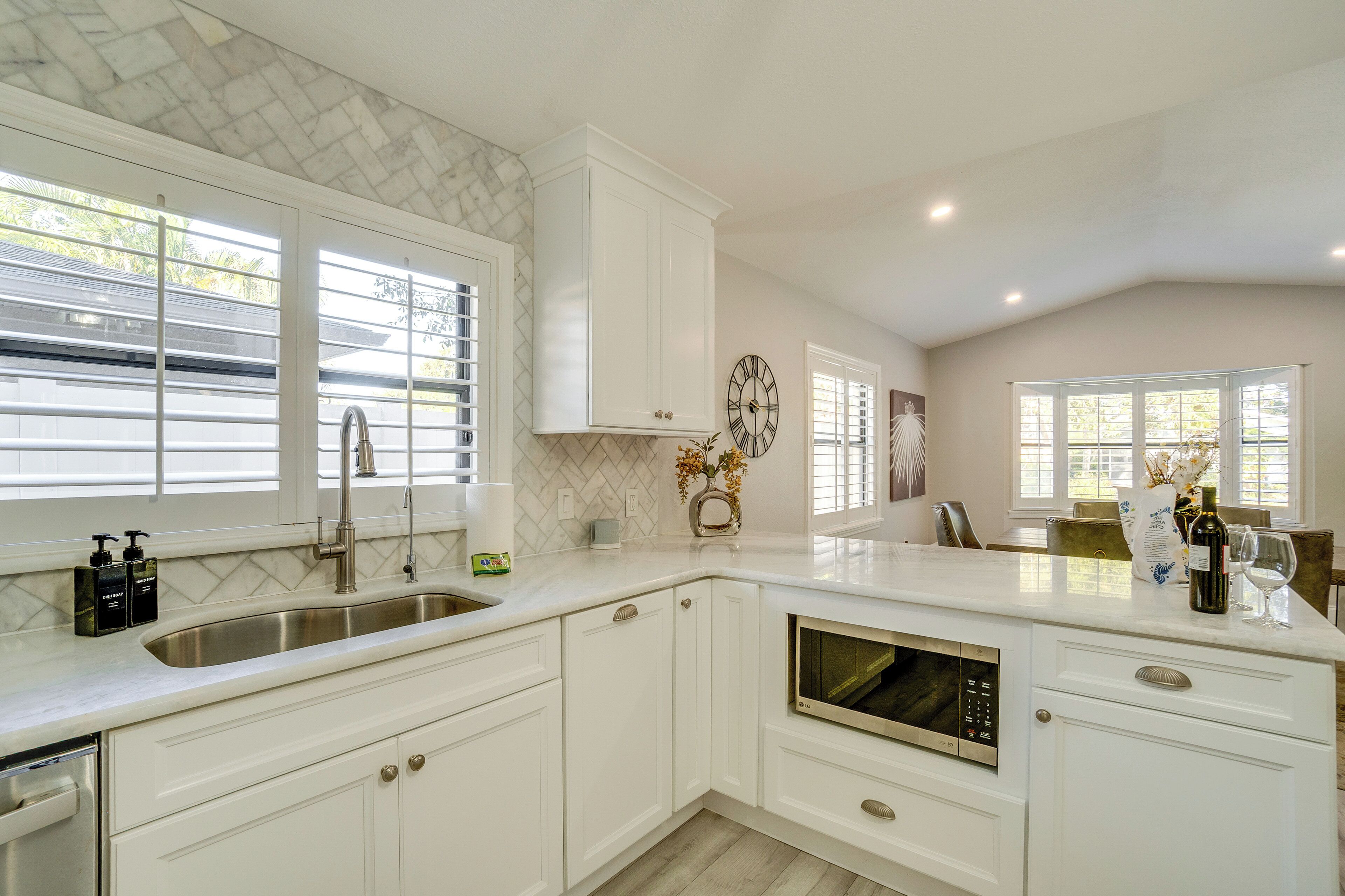 Talo (4 Bedrooms) | Sisätilat