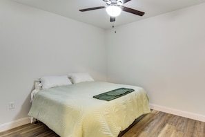 Apartment (1 Bedroom) | Interior - Hike & Sip in North Georgia: Apartment w/ Deck (Alto)