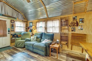 House (1 Bedroom) | Interior - Hike the Ouachitas! Remote Mtn Hideaway w/ Trails (Wister)
