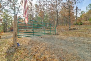 House (1 Bedroom) | Interior - Hike the Ouachitas! Remote Mtn Hideaway w/ Trails (Wister)