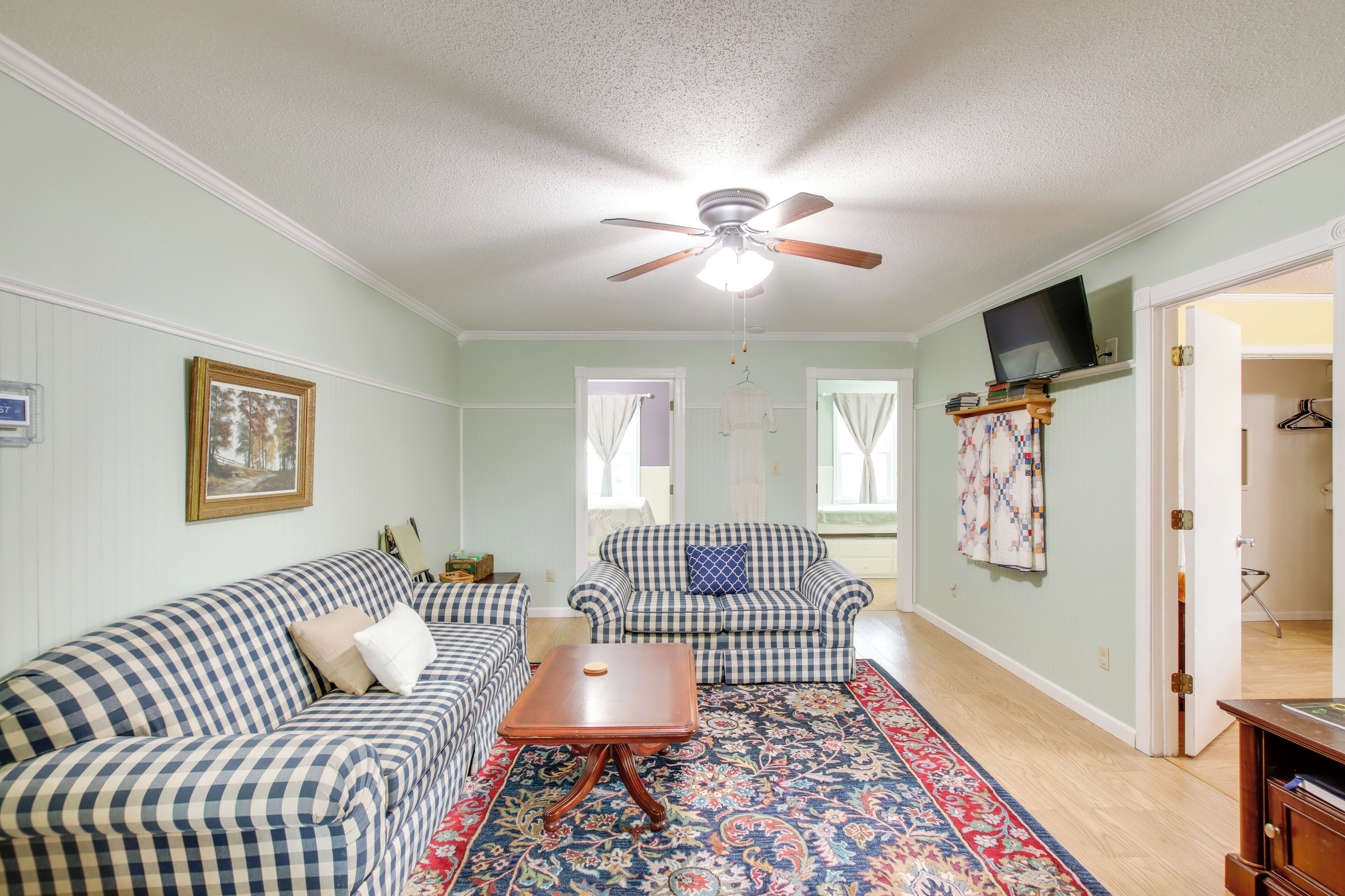 Apartment (3 Bedrooms) | Front of property