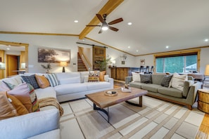 Talo (6 Bedrooms) | Sisätilat