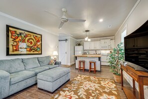 Apartment (1 Bedroom) | Front of property - Wooded Couples Haven! 15 Mi to Wrightsville Beach (Wilmington)