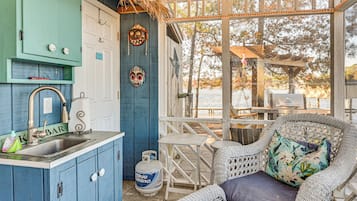 House (1 Bedroom) | Interior