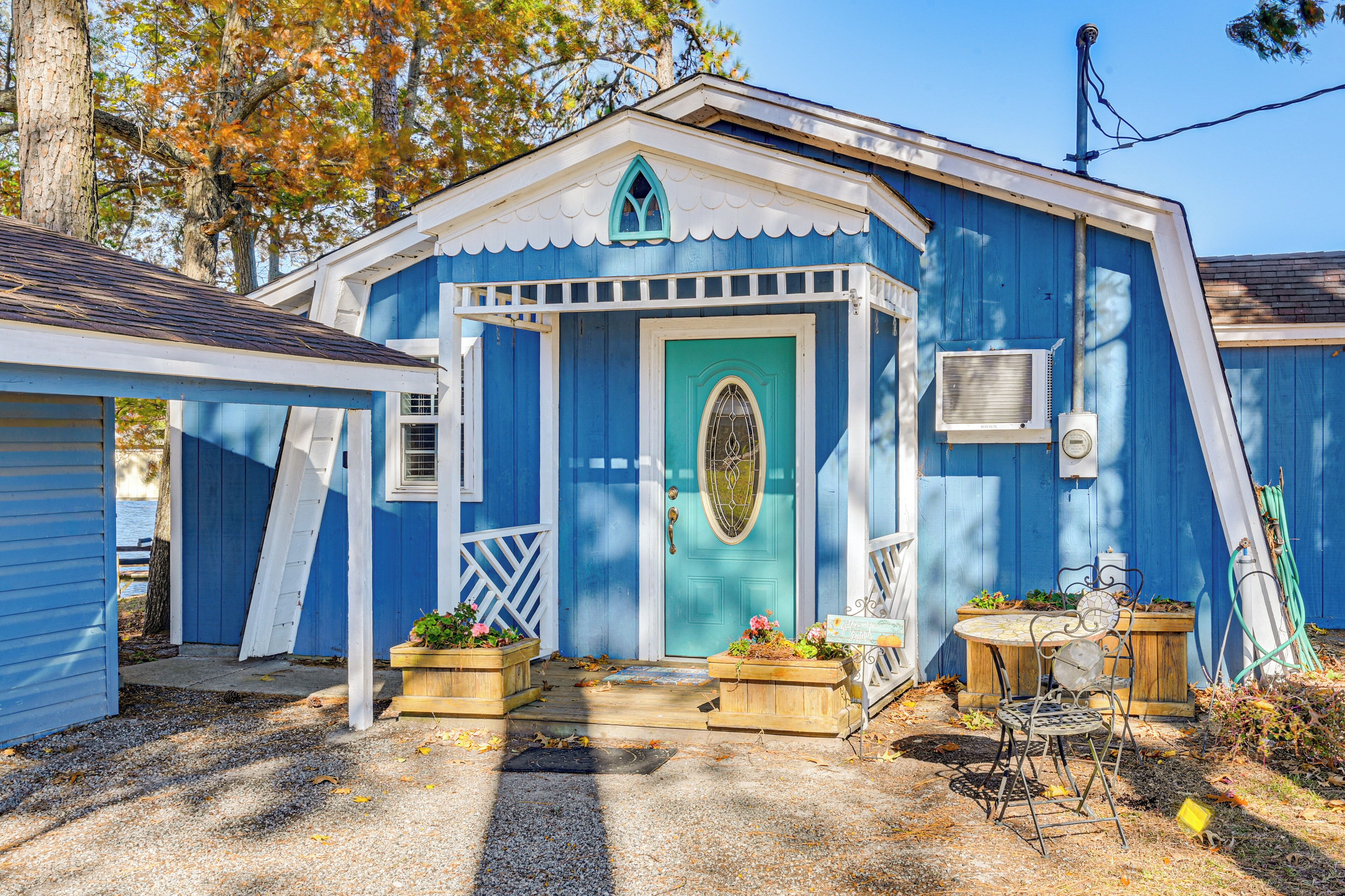 House (1 Bedroom) | Interior