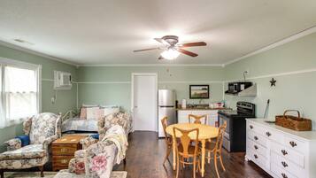 Apartment (1 Bedroom) | Front of property