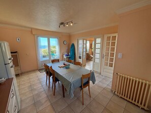 Dining - Vacation home in Kerity (Penmarch)
