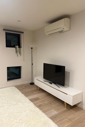 Interior - Southbank 2BR City Stay,Walk to Casino & Dining. (Southbank)