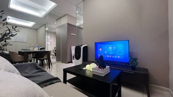 Televisión de pantalla plana