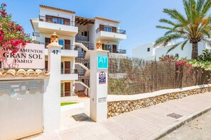 Exterior - To be completed (Cala Ferrera)