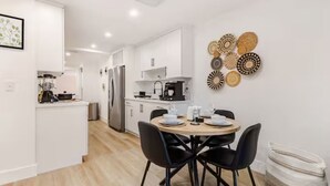 Dining - Close to Wynwood, Midtown, Downtown & Beaches (Miami)