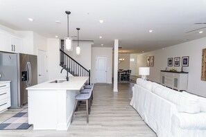 Interior - Beautifully decorated 3 bed, 2.5 bath Pet Friendly townhome in the Bishops Landing Community! Wifi Available, Pools, Fitness Center, Tennis, Beach Shuttle, Playground! (Millville)