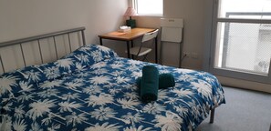 Bed sheets - Bright apartment in peaceful Carlton perfect for your next getaway (Carlton)