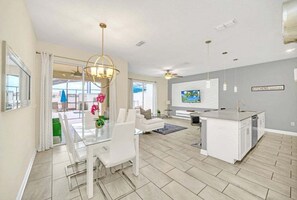 Maison mitoyenne, 4 chambres | Intérieur