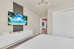 Casa geminada, 5 quartos | 5 quartos, Wi-Fi de cortesia