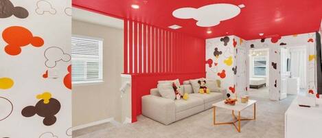 Maison mitoyenne, 5 chambres | Coin séjour