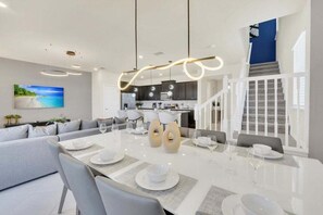 Casa geminada, 5 quartos | Opções para refeição