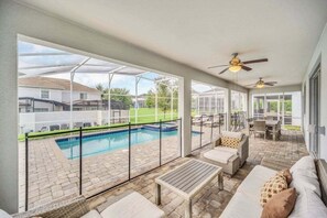 Pool - Modern Beautiful Private Pool Home! 9 Bedroom Villa (Davenport)