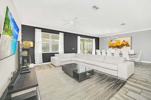 Living area - Modern Beautiful Private Pool Home! 9 Bedroom Villa (Davenport)