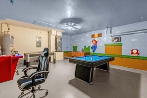 Villa, 4 Schlafzimmer | Spielezimmer